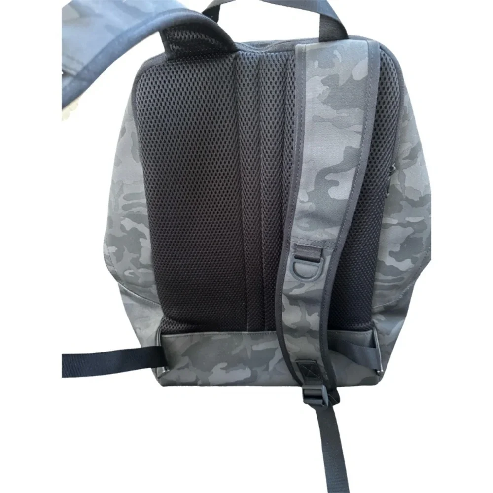 Lululemon backpack camo